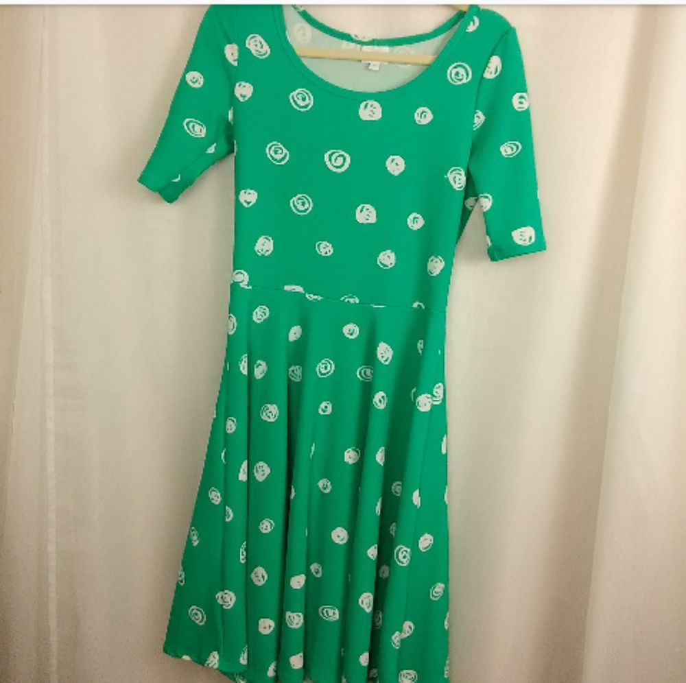 LuLaroe light green circle print dress